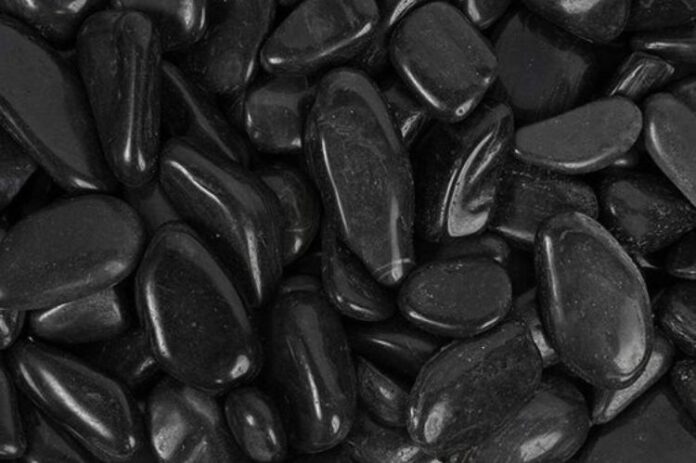 10 Black Rock Landscaping Ideas to Elevate Your Outdoor Space